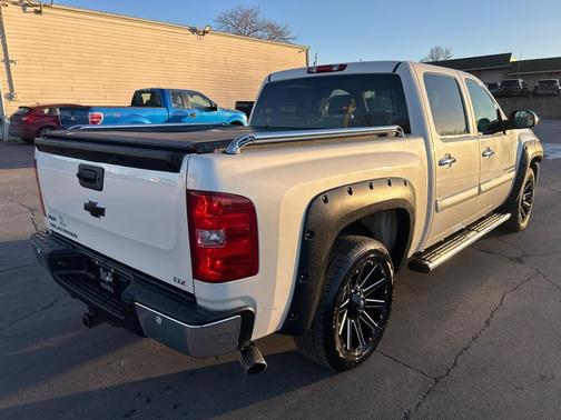 2009 Chevrolet Silverado 1500 LTZ Crew Cab