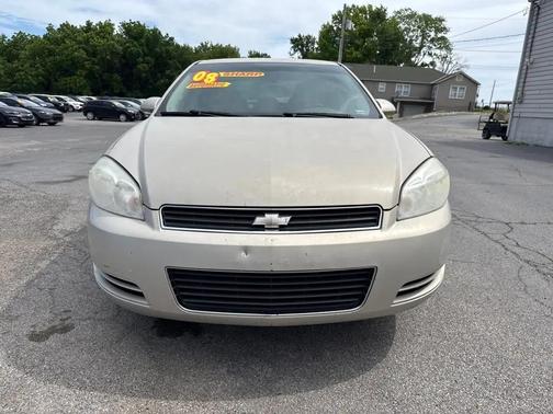 GOLD 2008 Chevrolet Impala LT