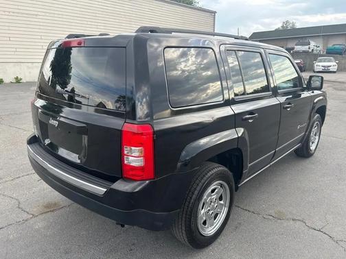 BLACK 2014 Jeep Patriot Sport