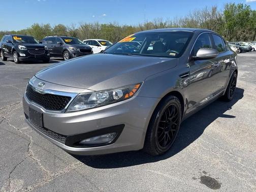 GREY 2013 Kia Optima LX