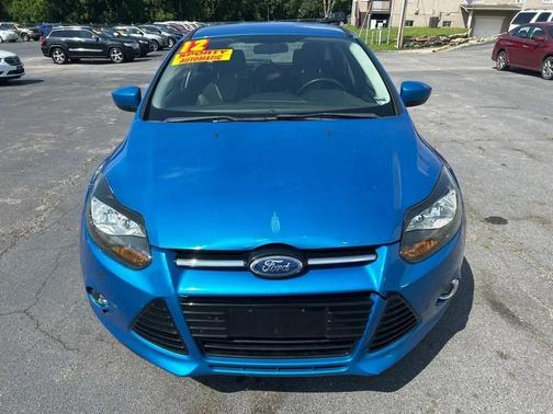 BLUE 2012 Ford Focus SE