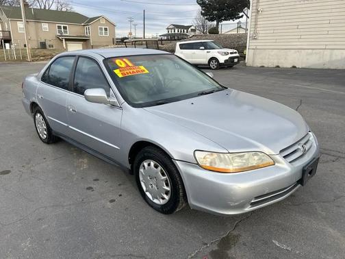 2001 Honda Accord LX sedan