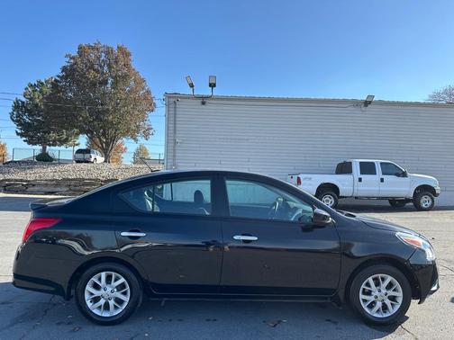 2019 Nissan Versa 1.6 SV