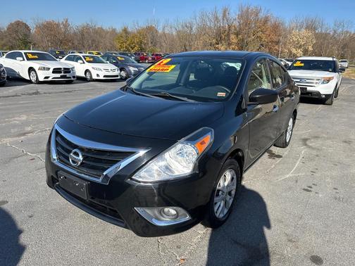 2019 Nissan Versa 1.6 SV