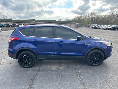 BLUE 2013 Ford Escape SE