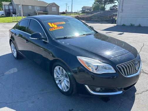 BLACK 2016 Buick Regal Turbo