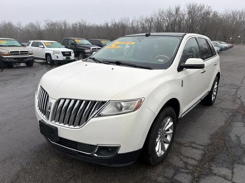 2012 Lincoln MKX Base