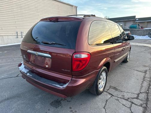 2007 Chrysler Town & Country Touring