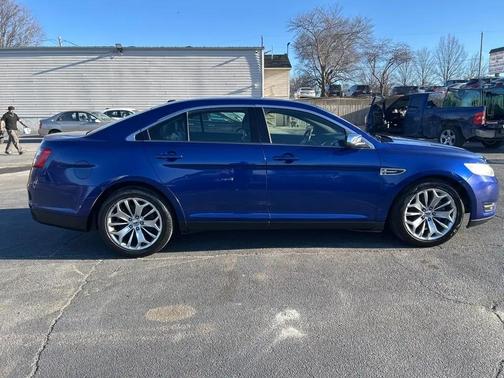 BLUE 2013 Ford Taurus Limited FWD