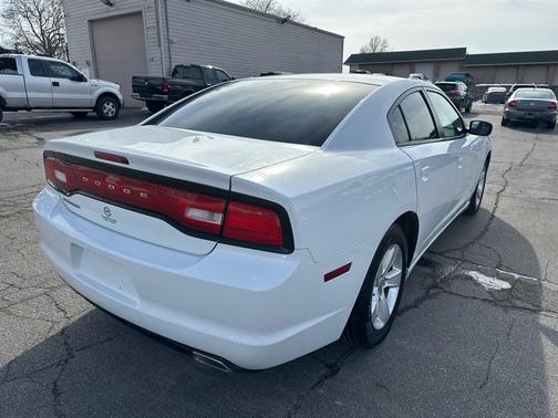 2014 Dodge Charger SE