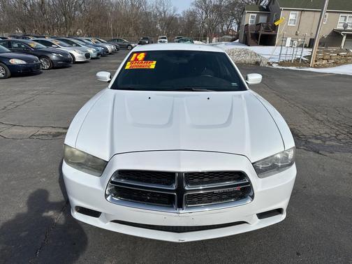 2014 Dodge Charger SE