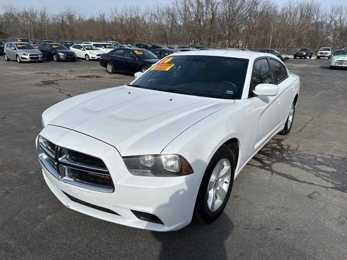 2014 Dodge Charger SE