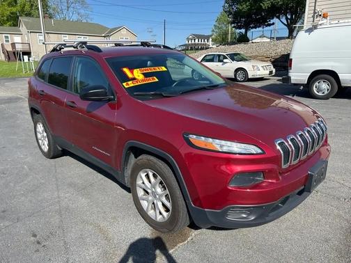 RED 2016 Jeep Cherokee Sport