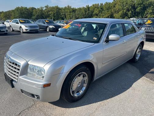 2005 Chrysler 300 Touring