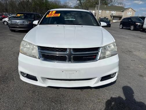 WHITE 2013 Dodge Avenger SXT