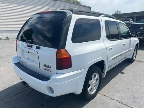 WHITE 2003 GMC Envoy XL SLT