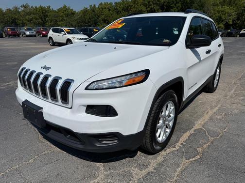 2015 Jeep Cherokee Sport