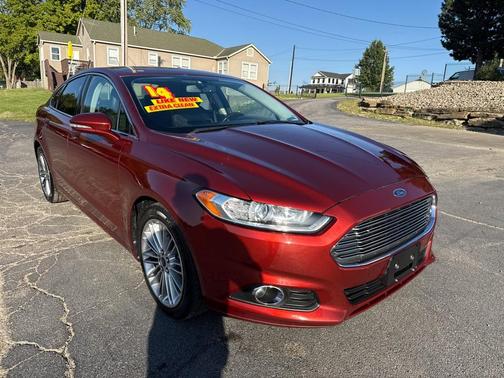 2014 Ford Fusion SE