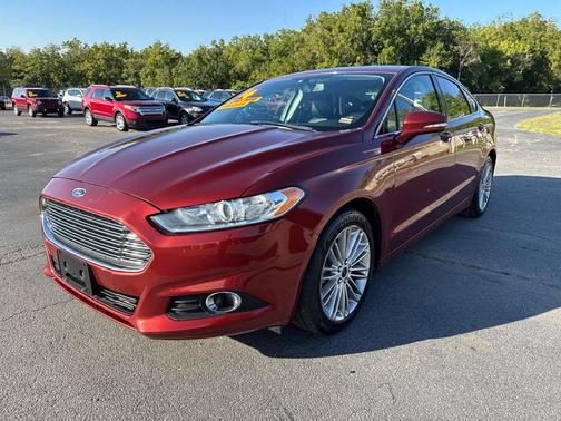 2014 Ford Fusion SE