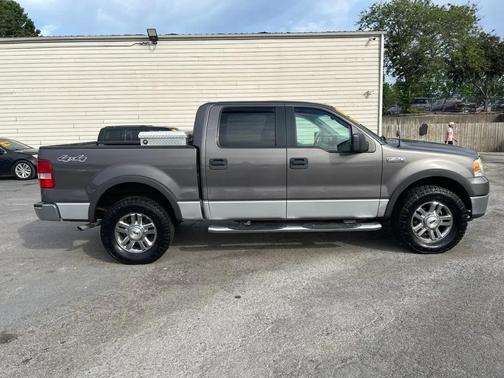 GRAY 2006 Ford F-150 XLT SuperCrew