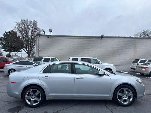 2011 Chevrolet Malibu 2LT