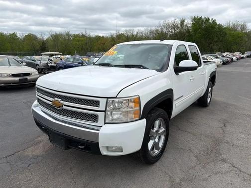 WHITE 2012 Chevrolet Silverado 1500 LTZ