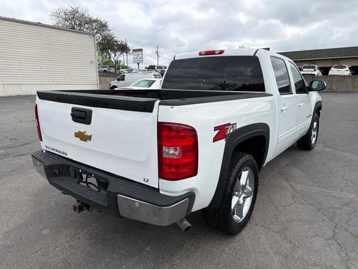 WHITE 2012 Chevrolet Silverado 1500 LTZ