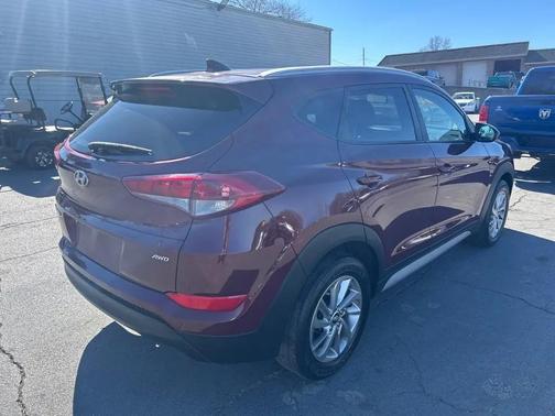 2018 Hyundai TUCSON SEL