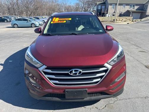 2018 Hyundai TUCSON SEL