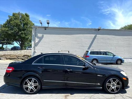 2010 Mercedes-Benz E-Class E550 Sedan 4MATIC