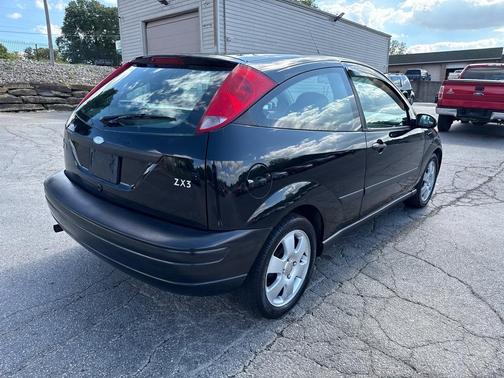 2002 Ford Focus ZX3