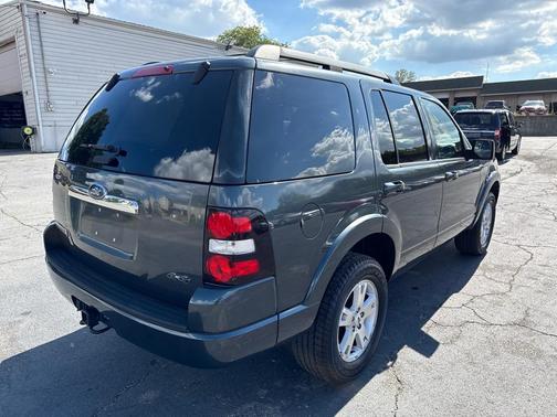 2009 Ford Explorer XLT