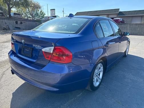 2008 BMW 328 328i