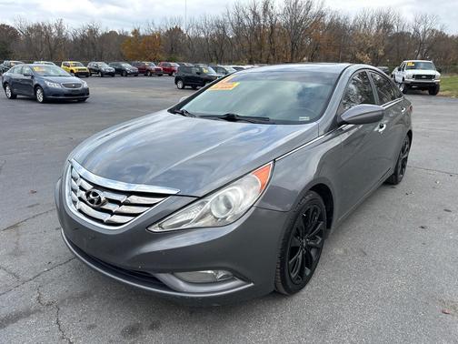 2011 Hyundai SONATA SE