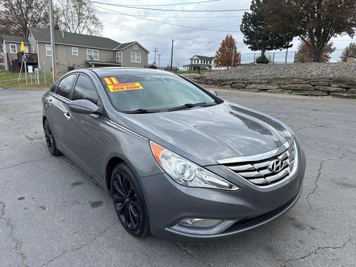 2011 Hyundai SONATA SE