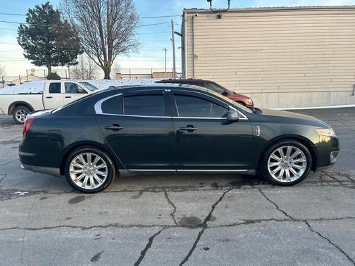 GRAY 2010 Lincoln MKS Base