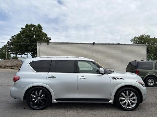 SILVER 2012 INFINITI QX56 Base