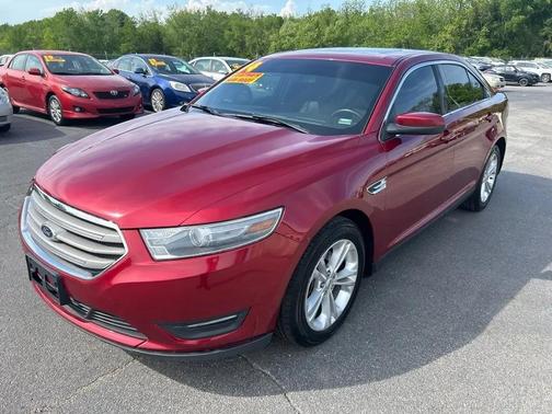 RED 2014 Ford Taurus SEL FWD