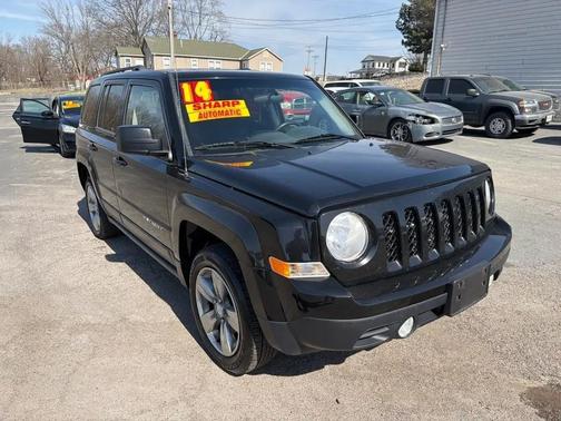 BLACK 2014 Jeep Patriot Latitude