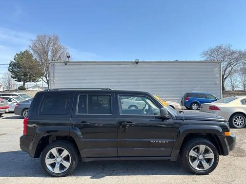 BLACK 2014 Jeep Patriot Latitude