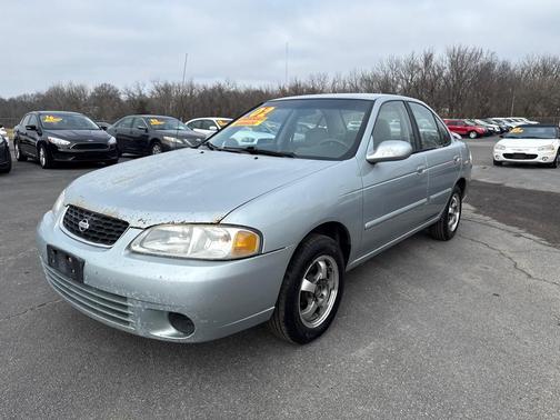 2002 Nissan Sentra XE