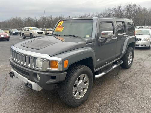 2009 Hummer H3 Base