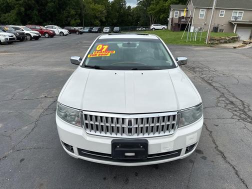 2008 Lincoln MKZ Base