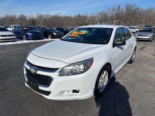 2015 Chevrolet Malibu 1LS