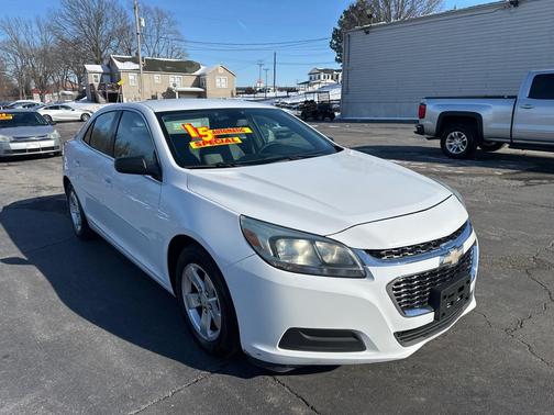 2015 Chevrolet Malibu 1LS