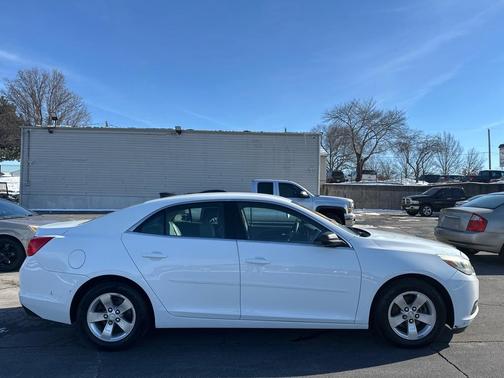 2015 Chevrolet Malibu 1LS