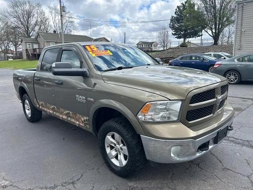 GREEN 2015 RAM 1500 SLT