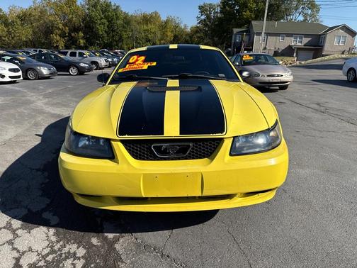 2002 Ford Mustang Base