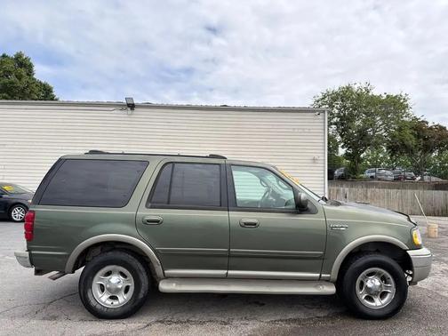 GREEN 2000 Ford Expedition Eddie Bauer 4WD