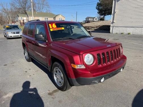 2016 Jeep Patriot Sport